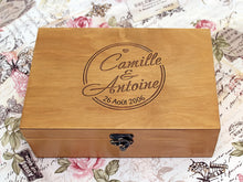 Cargar imagen en el visor de la galería, Caja personalizada para recuerdos de pareja, regalo de aniversario personalizado