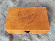 Load image into Gallery viewer, Personalized wooden memory box, Custom engraved jewellery box, Custom treasury box