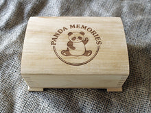 Lade das Bild in den Galerie-Viewer, Personalisierte Holzbox, Personalisierte Schmuckbox, Andenkenbox, Personalisierte Schmuckbox