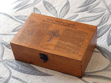 Load image into Gallery viewer, Personalized wedding gift box with wedding vows engraved, Wedding anniversary gift