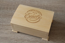 Lade das Bild in den Galerie-Viewer, Personalisierte Holzbox, Ringträgerbox, Personalisierte Ringbox, Personalisierte Schmuckbox, Andenkenbox