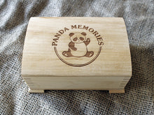 Lade das Bild in den Galerie-Viewer, Personalisierte Holzbox, Ringträgerbox, Personalisierte Ringbox, Personalisierte Schmuckbox, Andenkenbox