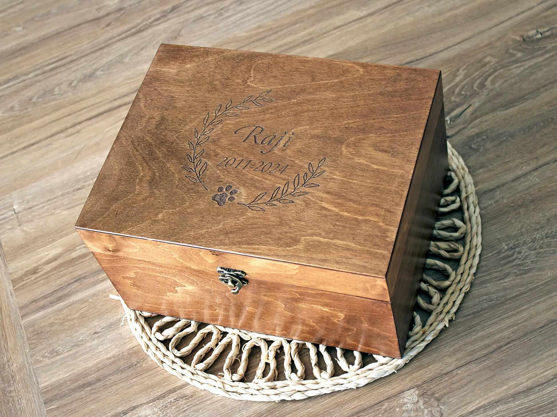 Personalized wooden pet memorial box | Custom Dog Bereavement Gift | Monogrammed pet urn | In Loving Memory Box