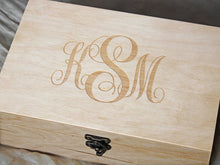 Load image into Gallery viewer, Monogram Wood Box, Monogram Jewelry Box, Personalized jewelry box, Gift for Her
