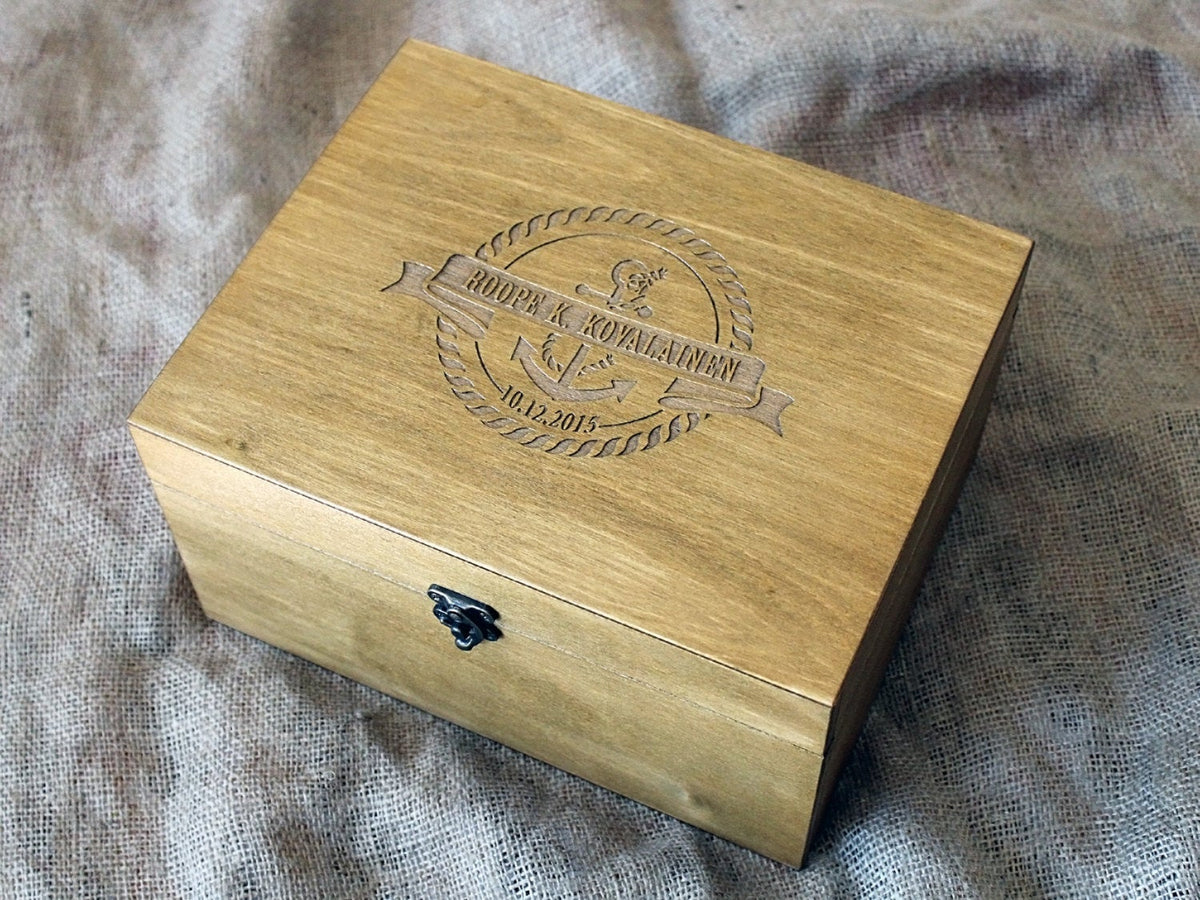 Baby memory box with engraved anchor design