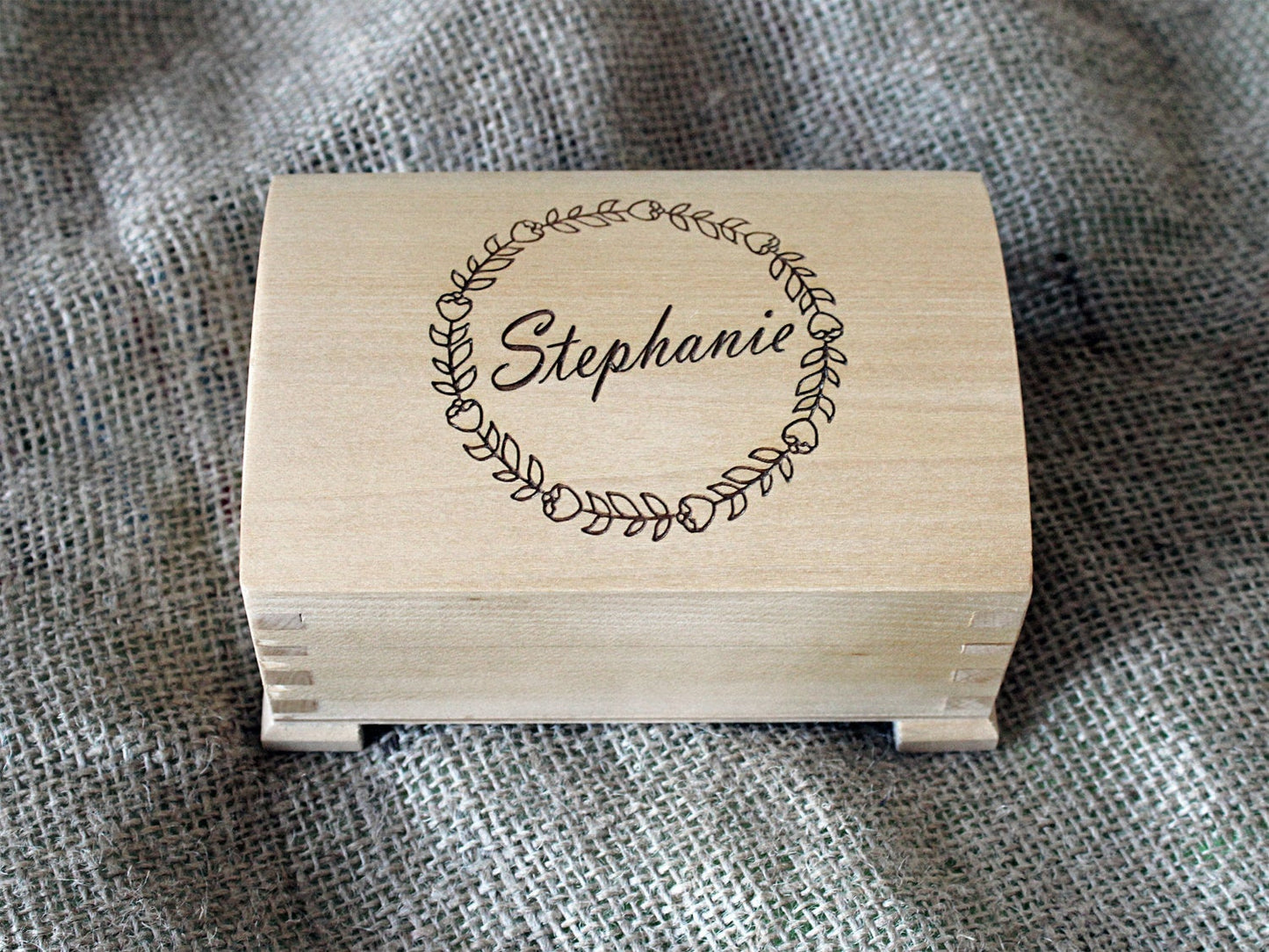 Personalized wooden box, Custom jewellery box, Keepsake box, Personalized jewellery box