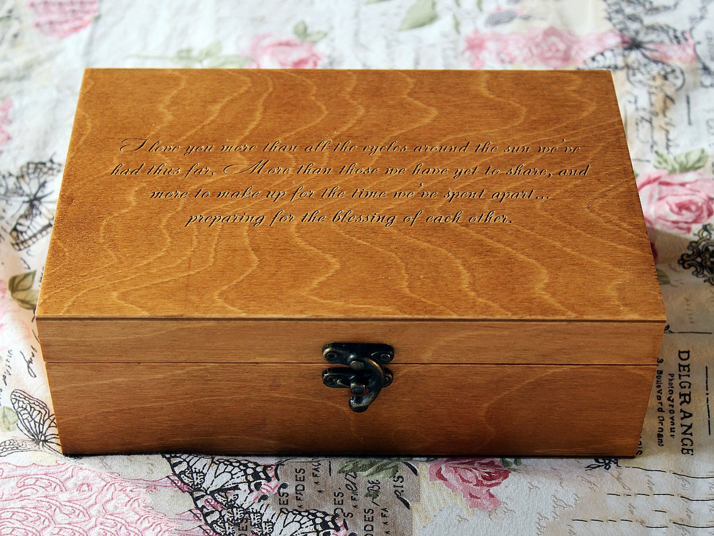 Custom jewelry box with a message engraved to order, Wooden keepsake box