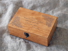 Load image into Gallery viewer, Personalized jewelry box with custom message engraved, Gift for her
