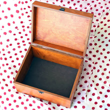 Load image into Gallery viewer, Baby keepsake box with personalization, Dream big - wooden memory box
