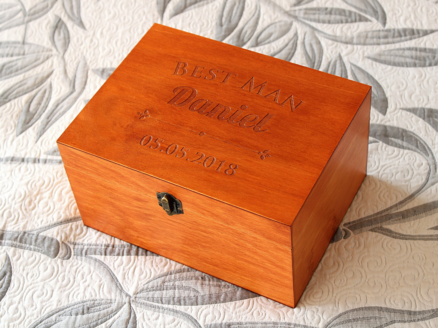 Caja de regalo para padrinos de boda, regalo para el mejor hombre, caja de boda personalizada, caja de recuerdo de boda, caja de madera personalizada, caja grabada personalizada