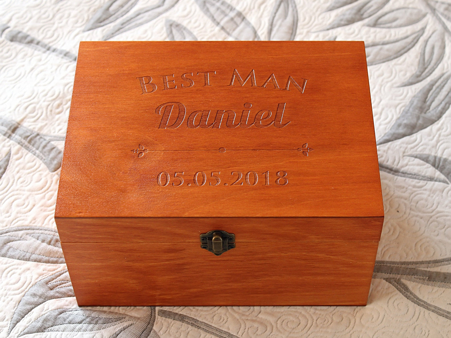 Caja de regalo para padrinos de boda, regalo para el mejor hombre, caja de boda personalizada, caja de recuerdo de boda, caja de madera personalizada, caja grabada personalizada