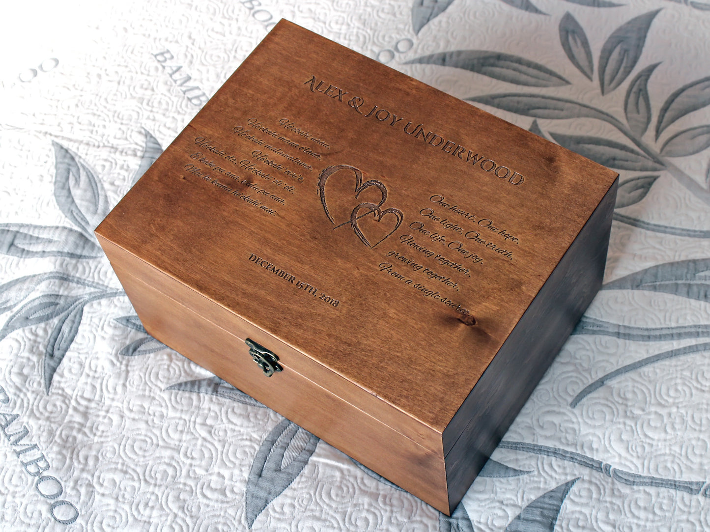 Wedding oath engraved on box, Custom wedding memento storage box
