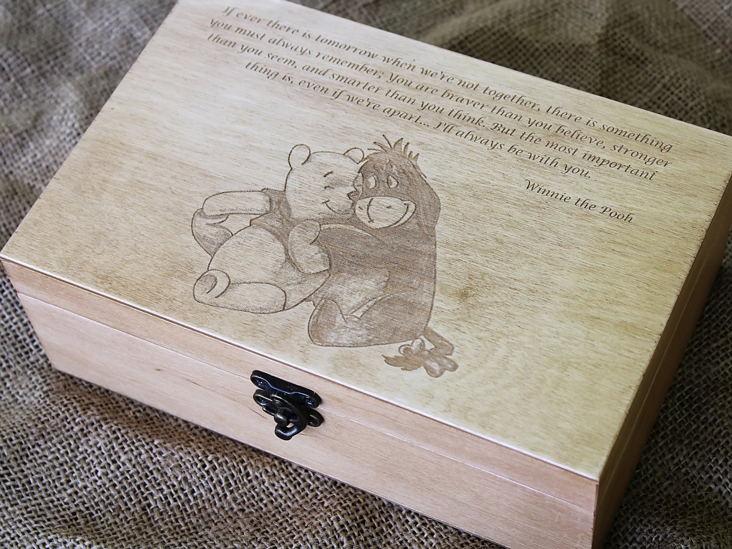 Winnie Puuh Zitat, Schmuckschatulle mit individueller Gravur, Holzschatulle mit individuellem Spruch, Erinnerungsbox