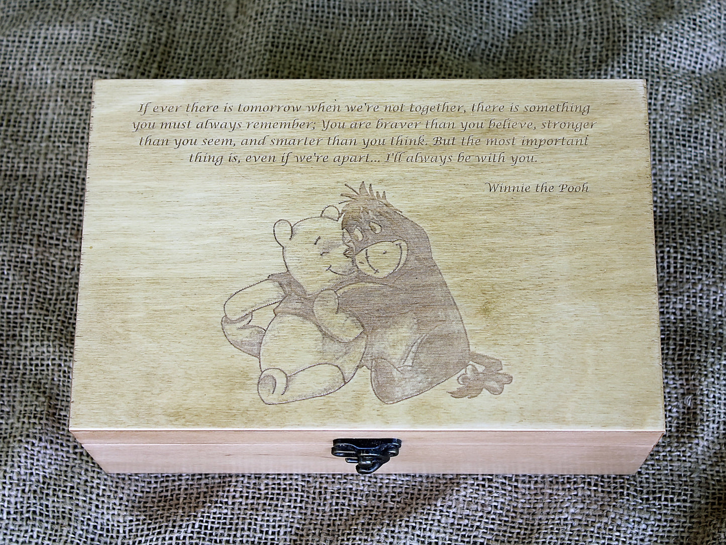 Winnie Puuh Zitat, Schmuckschatulle mit individueller Gravur, Holzschatulle mit individuellem Spruch, Erinnerungsbox