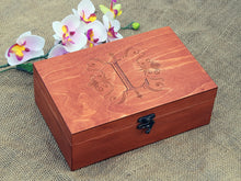 Load image into Gallery viewer, Personalized wooden box with monogram
