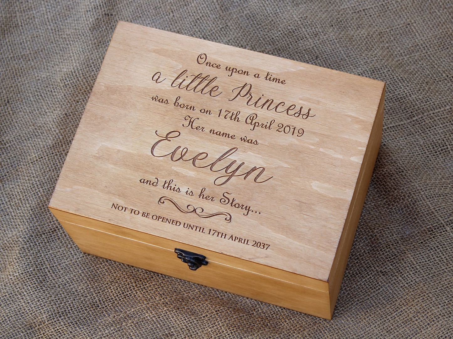 Wood box for baby girl, Personalized memory box, First birthday time capsule
