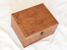 Load image into Gallery viewer, Personalized keepsake box , Wedding gift, Wedding anniversary gift, Gift for the couple
