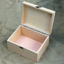 Load image into Gallery viewer, Personalized keepsake jewelry box, Custom gift for her wooden box
