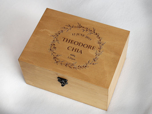 Personalized baby memory box with floral wreath and engraved name