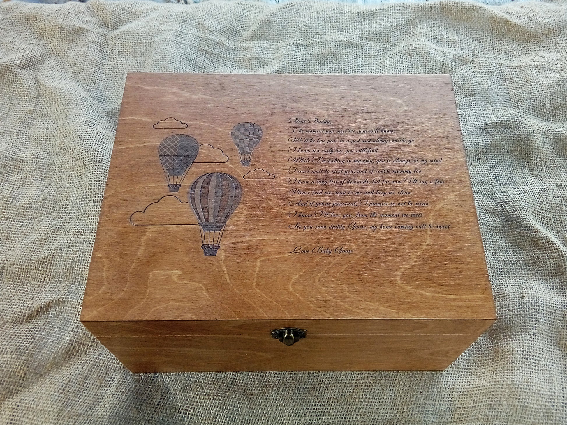 Personalized wooden keepsake box with charming hot air balloon artwork