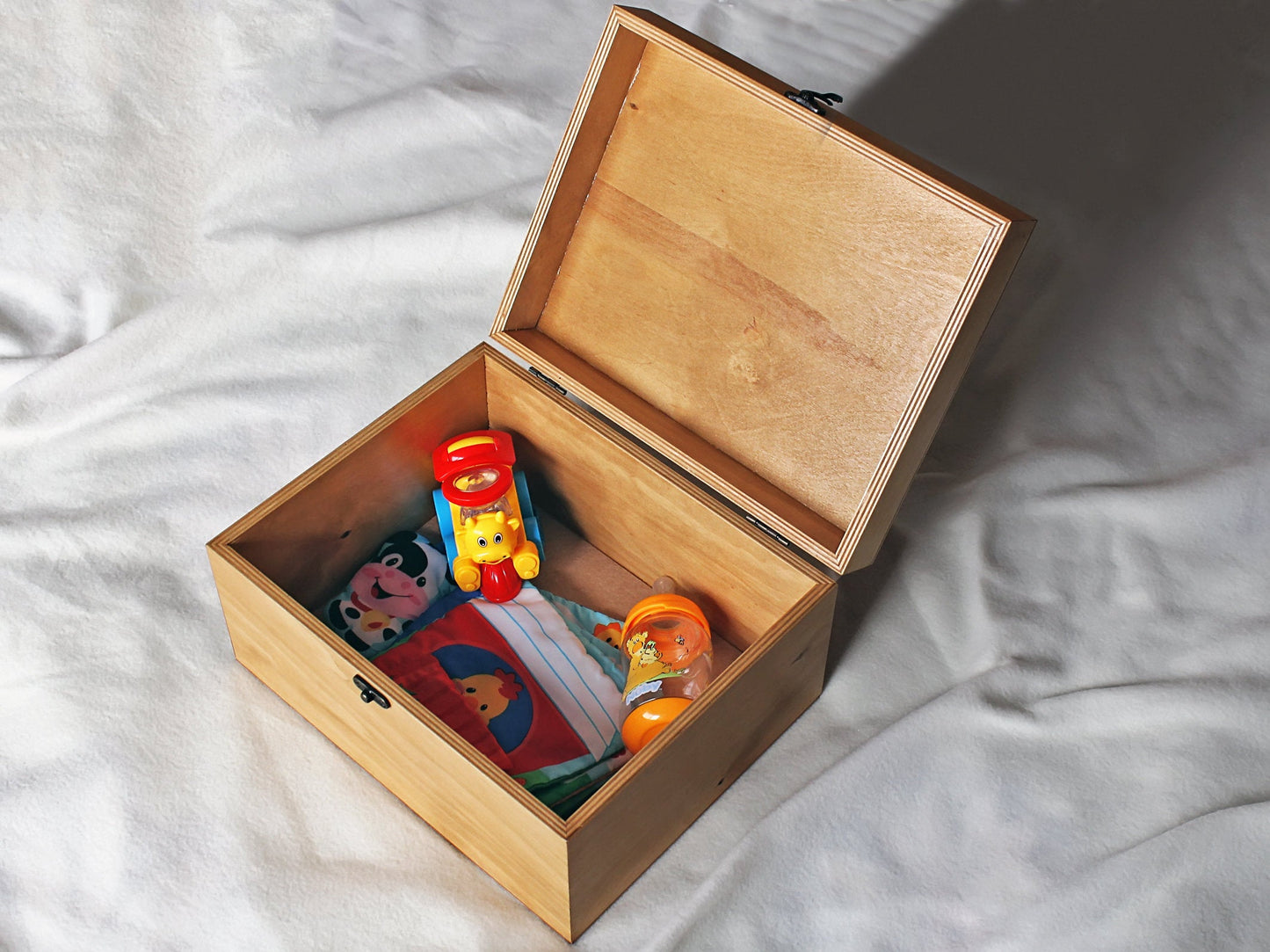 Wooden baby Leo memory box with custom engraving